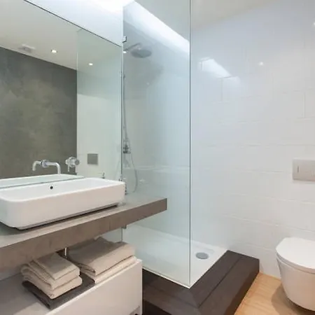 아파트 Design Flat In Principe Real