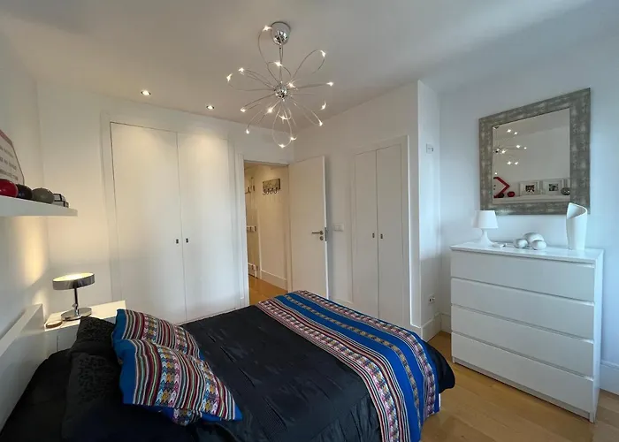 Premium Lisbon Design Flat - Principe Real Apartment